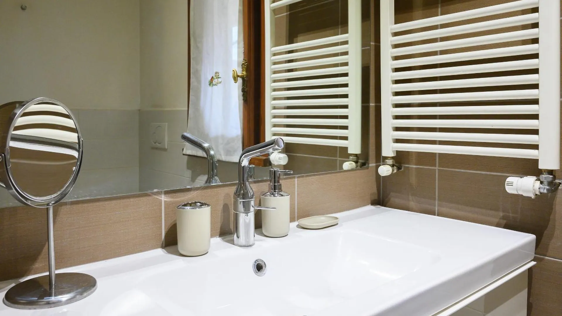 Casa Justa Anastasio Apartment Rome 0*,  Italy